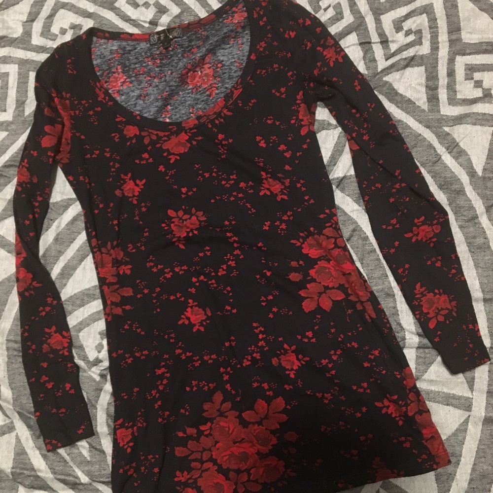 long sleeve floral top